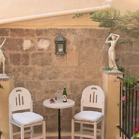 Kristina's شقة Rhodes City