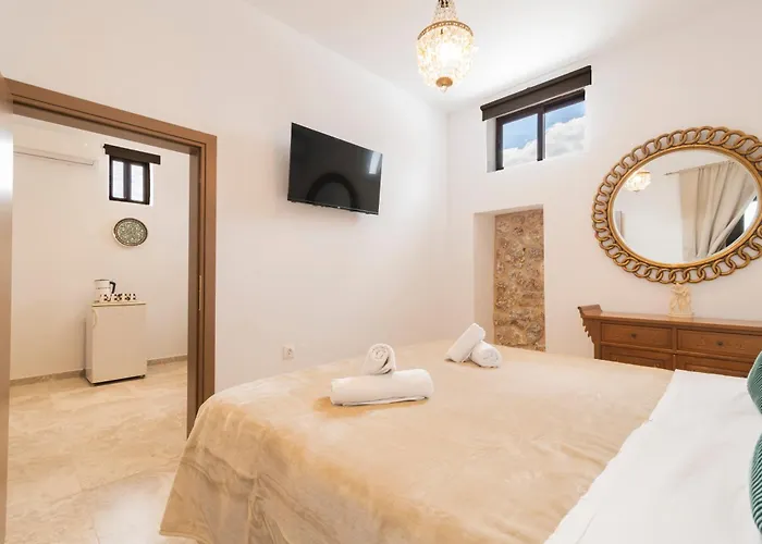 Kristina's * Rhodes City